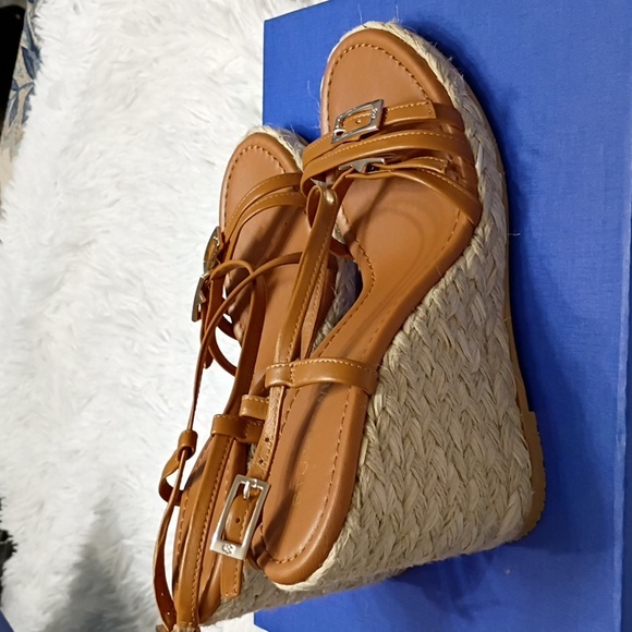 New Georgie Stuart Weitzman Tan Brown Wedge Espadrille Sandals SZ 6.5 - Picture 13 of 16